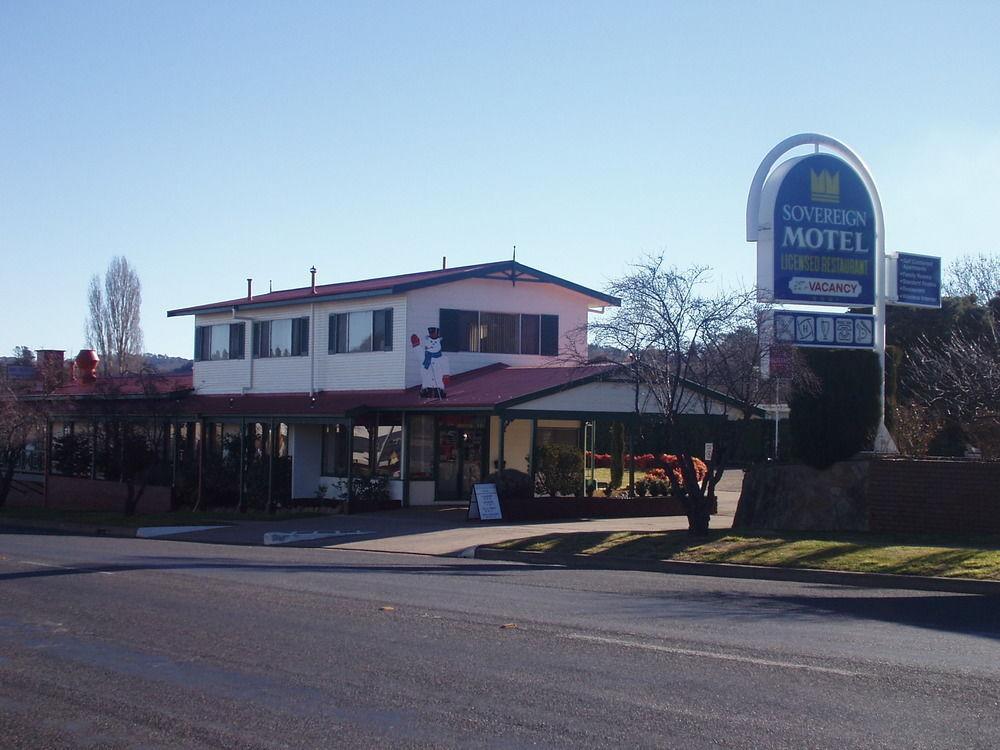 Redhill Cooma Motor Inn Eksteriør billede