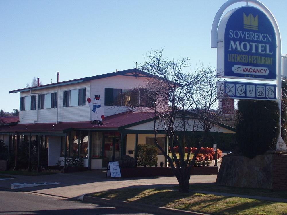 Redhill Cooma Motor Inn Eksteriør billede