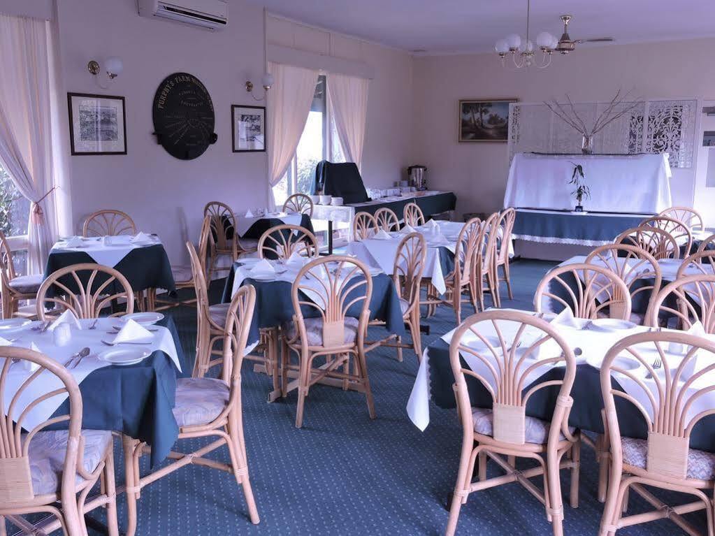 Redhill Cooma Motor Inn Eksteriør billede